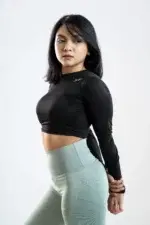 Dour-Redeem-Crop-Top-Black-02-150x225.webp
