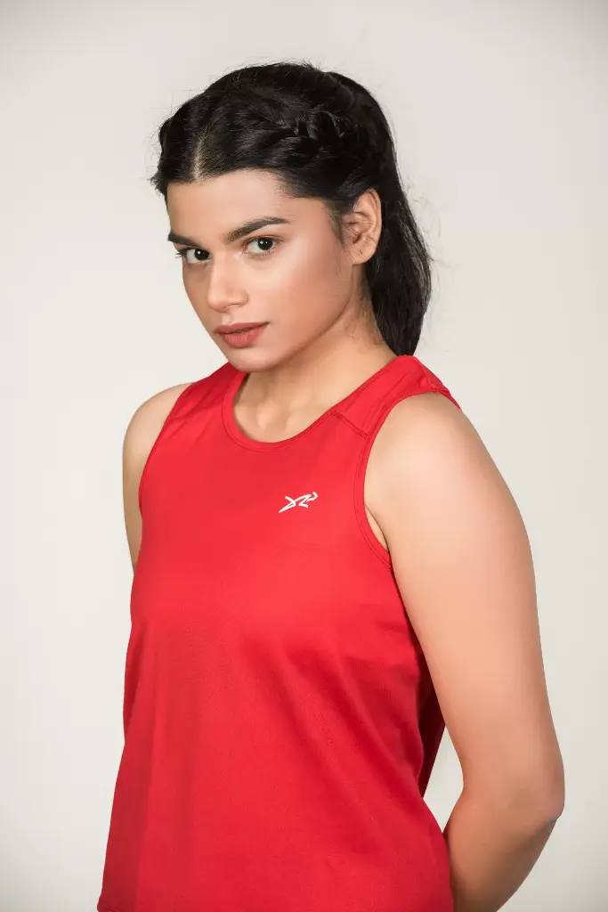 Dour-Tune-Tank-Red-01.webp