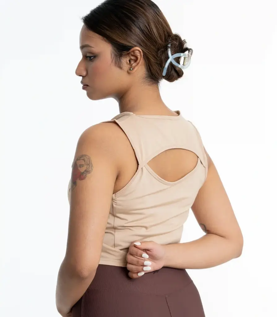 Nova-Keyhole-Tank_BEIGE_02.webp