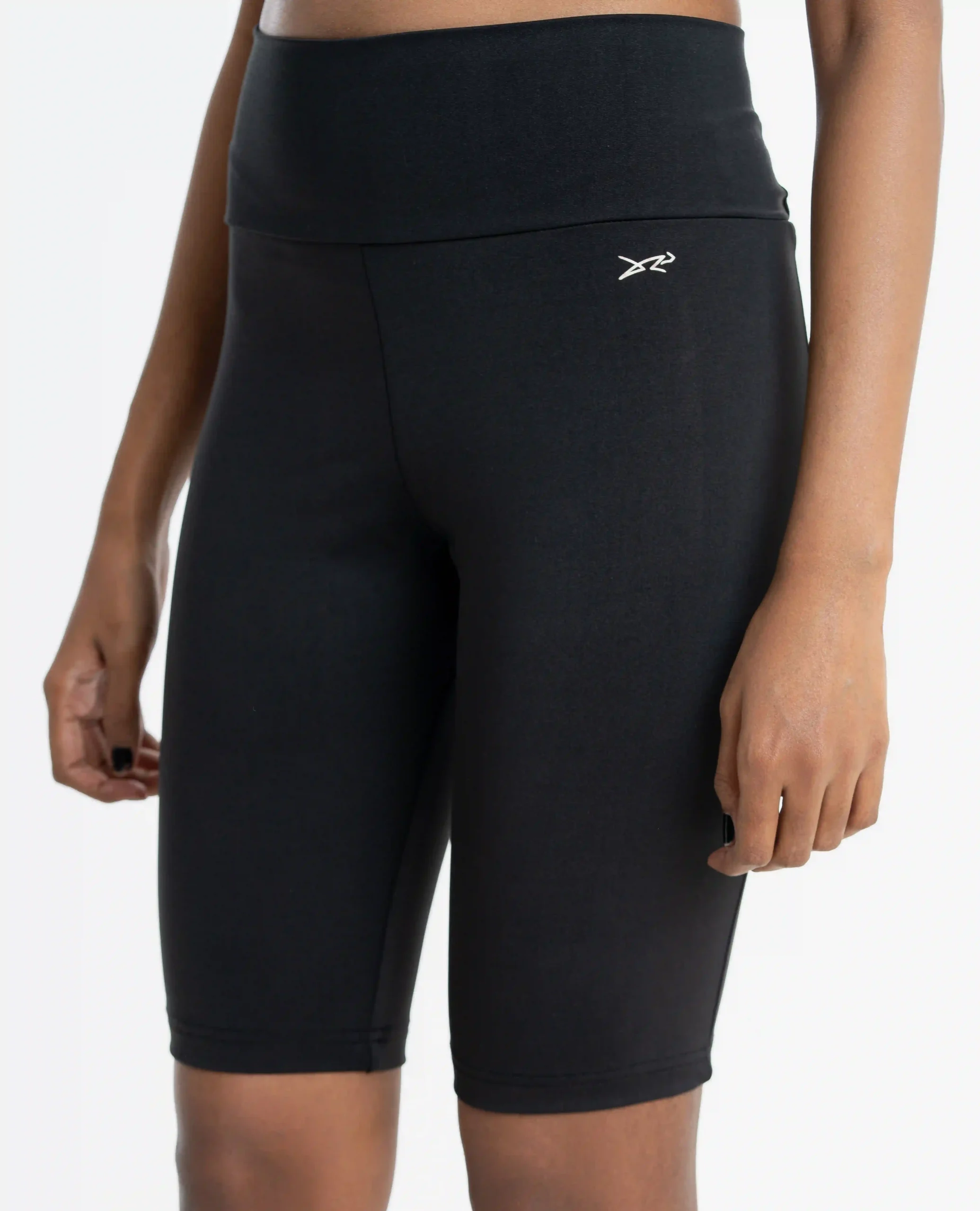 Runners Shorts_Black_01