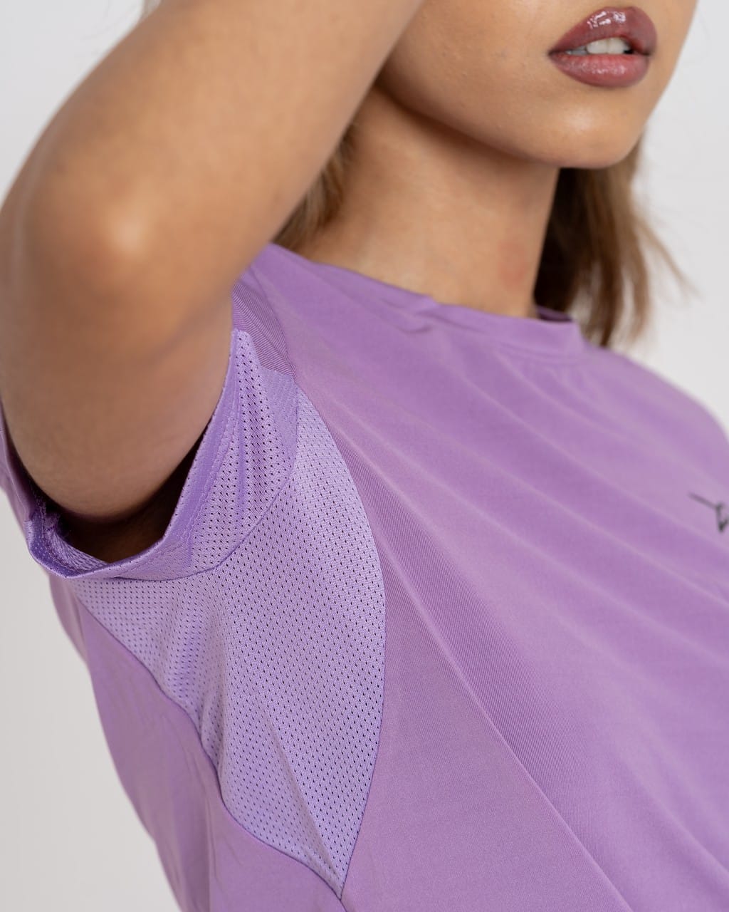 Aero Light T-shirt Lilac-02