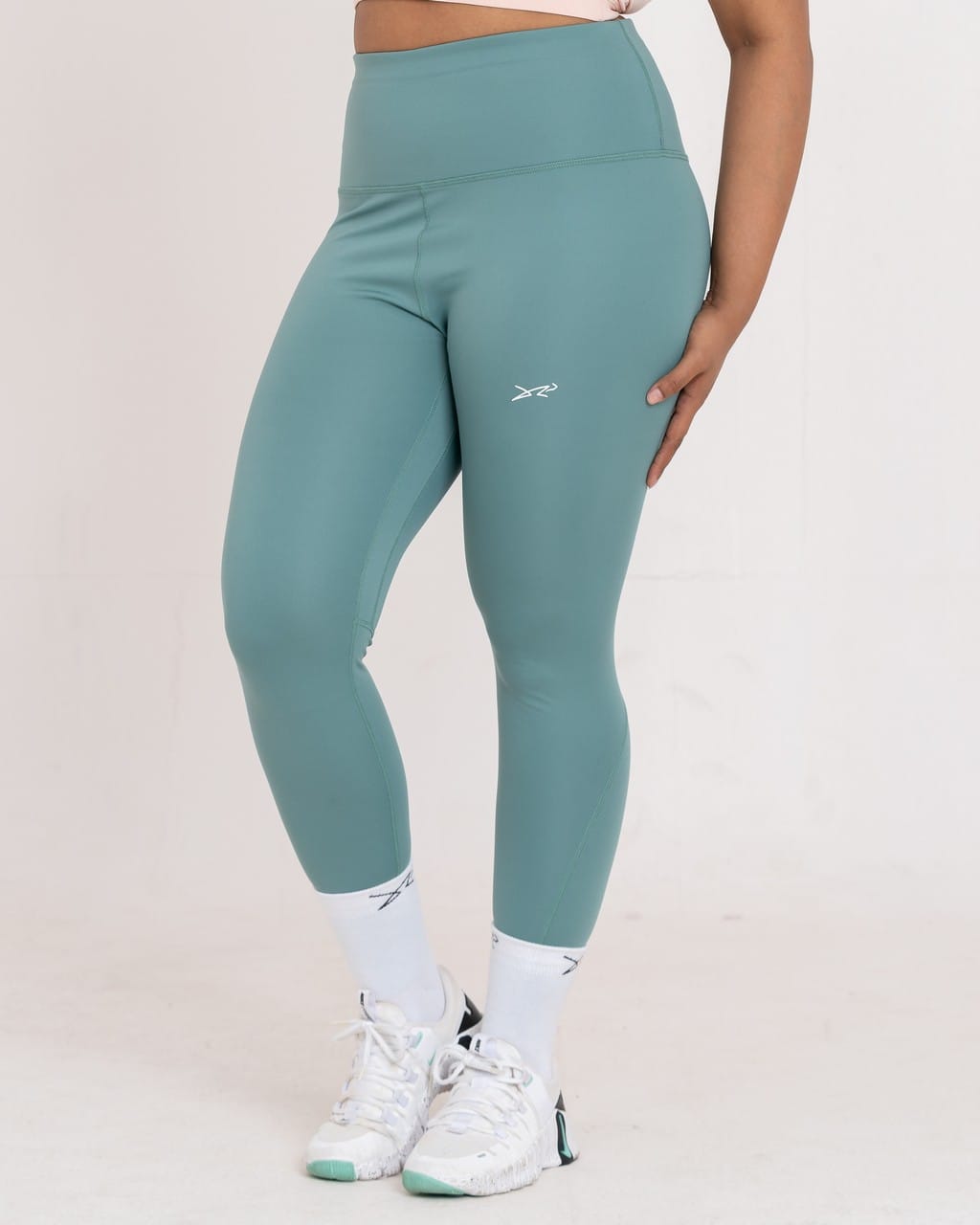 Cloud Sculpt Leggings Aloe-02