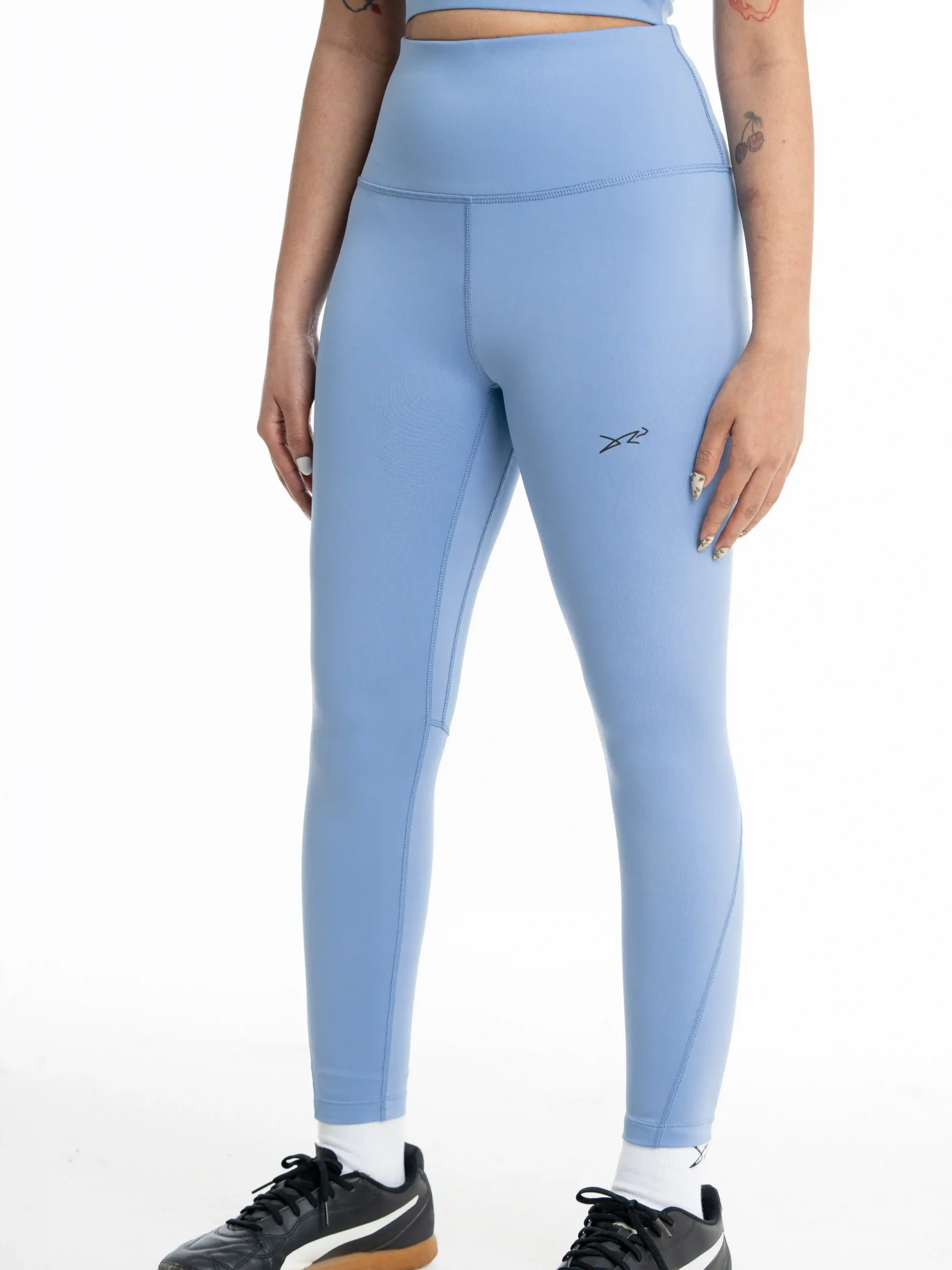 Cloud Sculpt Leggings_Icy_05