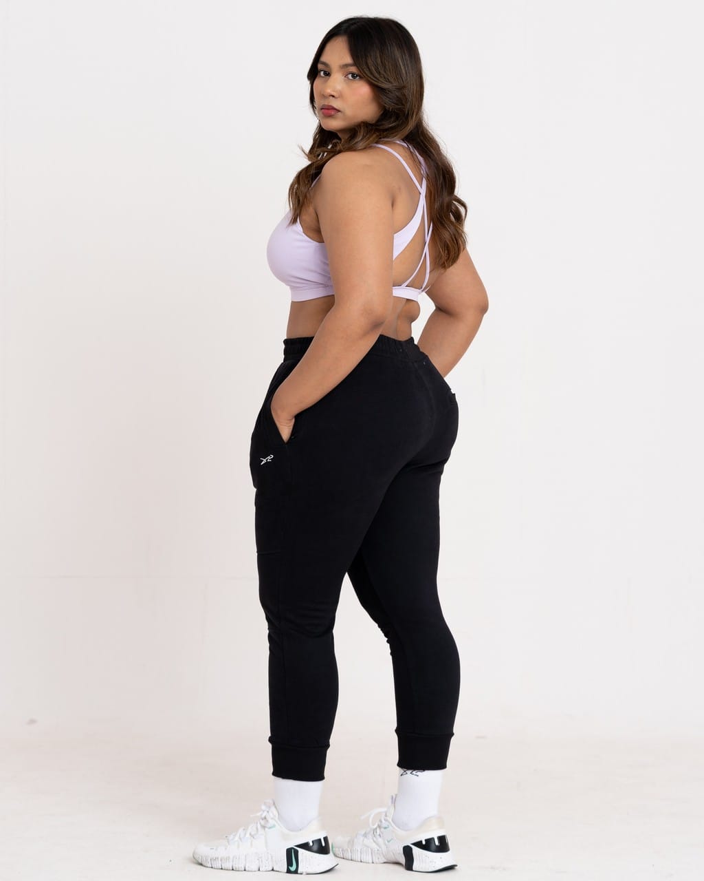 Elys Halter Neck Sports Bra Lavender-03