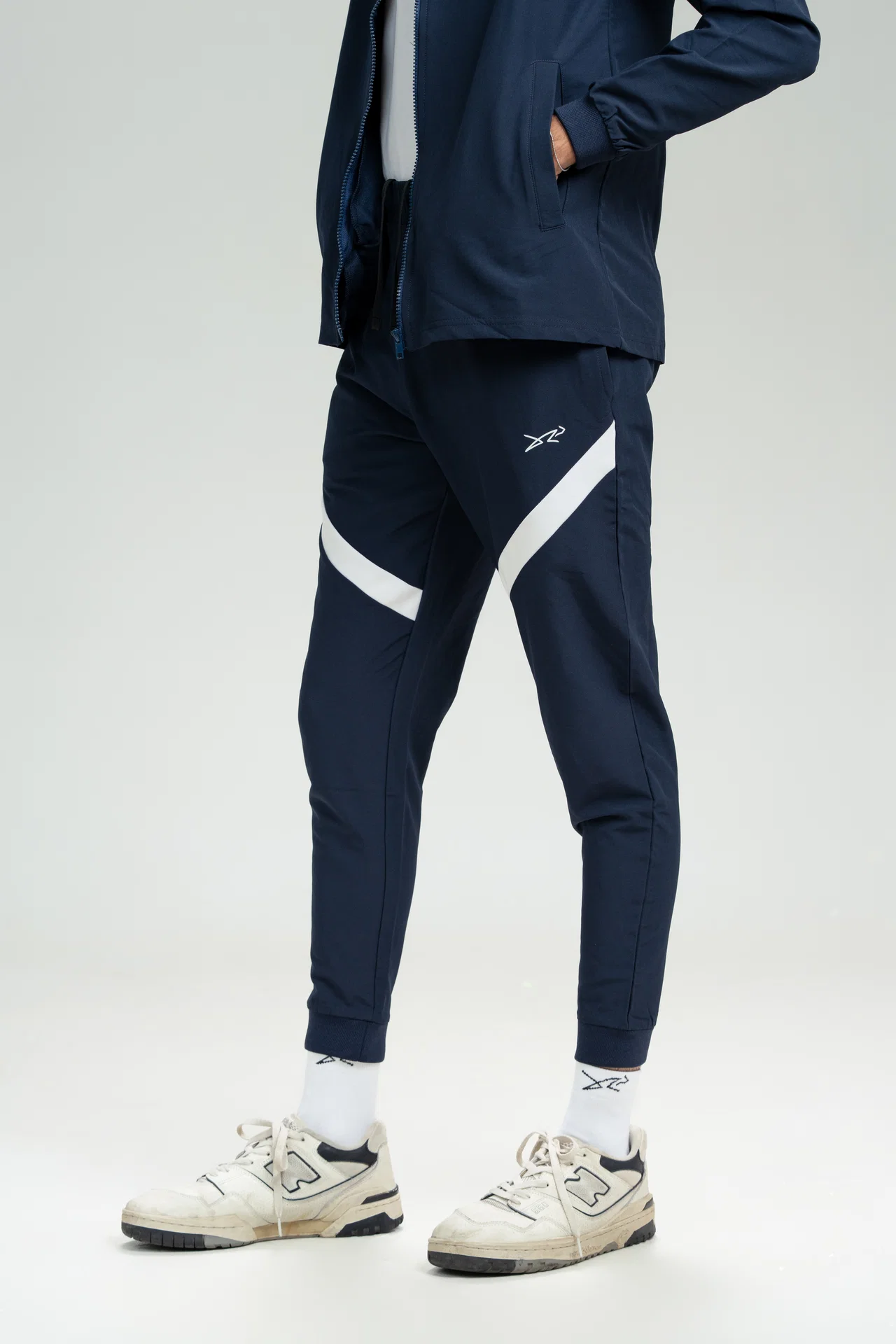 Atlas-Midnight-Tracksuit-Jacket-Sweatpant_Navy_05